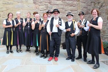 2014_Morris_Dancers_at_Cleobury_FM_4_low_res